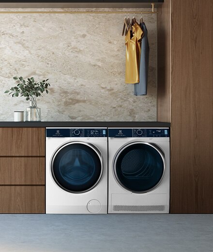 Heat pump dryer
