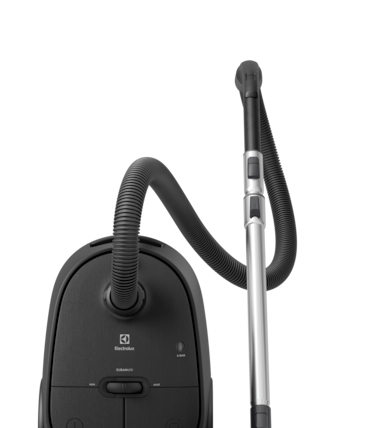 Clean 600 Canister Bagged Vacuum Cleaner